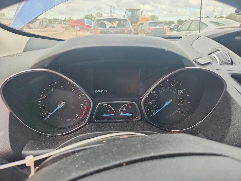 2017 FORD ESCAPE SE 9