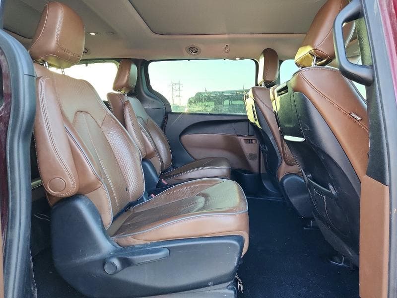 2018 CHRYSLER PACIFICA HYBRID LIMITED 11