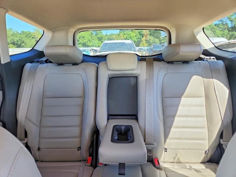 2017 FORD ESCAPE TITANIUM 10