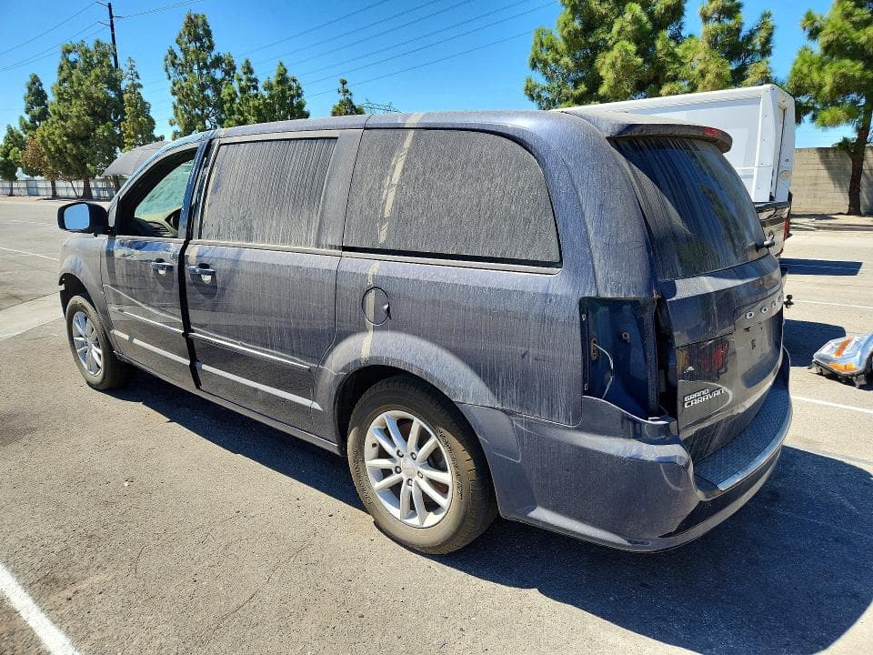 2017 DODGE GRAND CARAVAN GT 2
