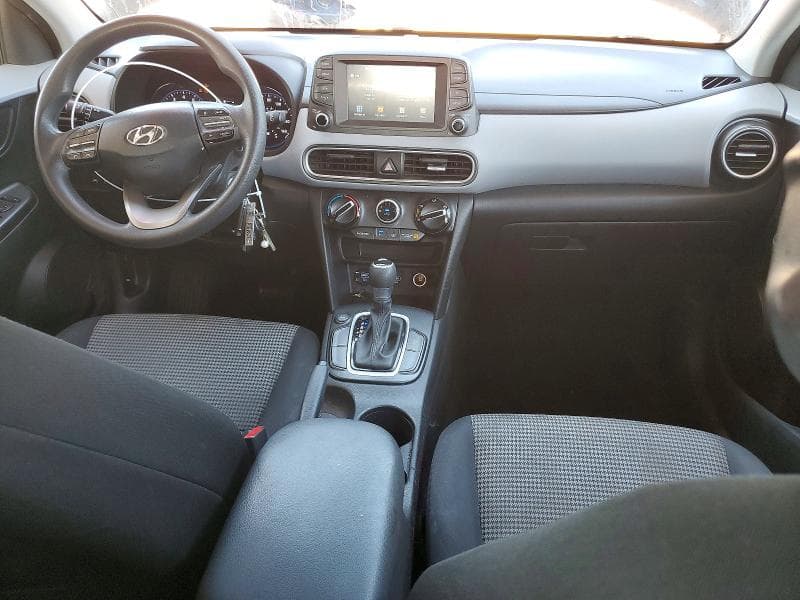 2020 HYUNDAI KONA SE 8
