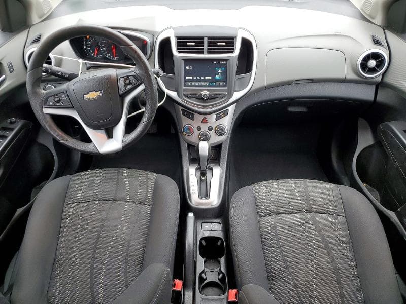 2017 CHEVROLET SONIC 8