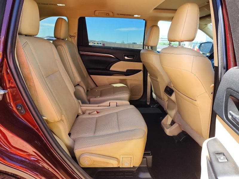 2018 TOYOTA HIGHLANDER LIMITED 11