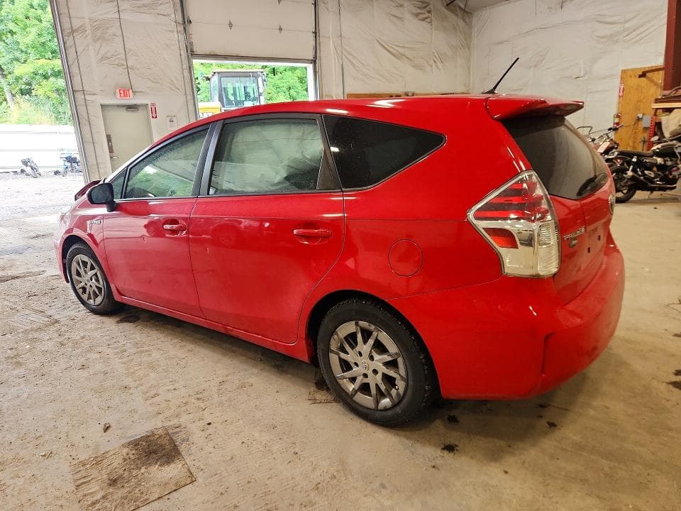 2017 TOYOTA PRIUS V TWO 2