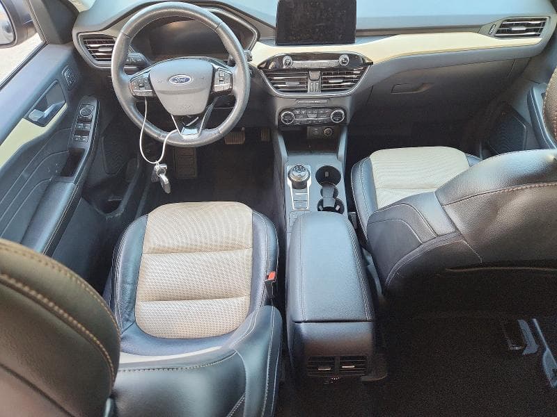2021 FORD ESCAPE TITANIUM 8