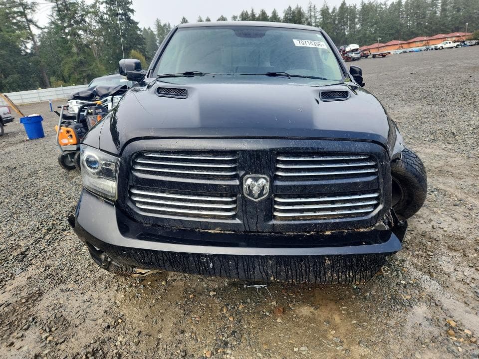 2017 RAM 1500 SPORT 5