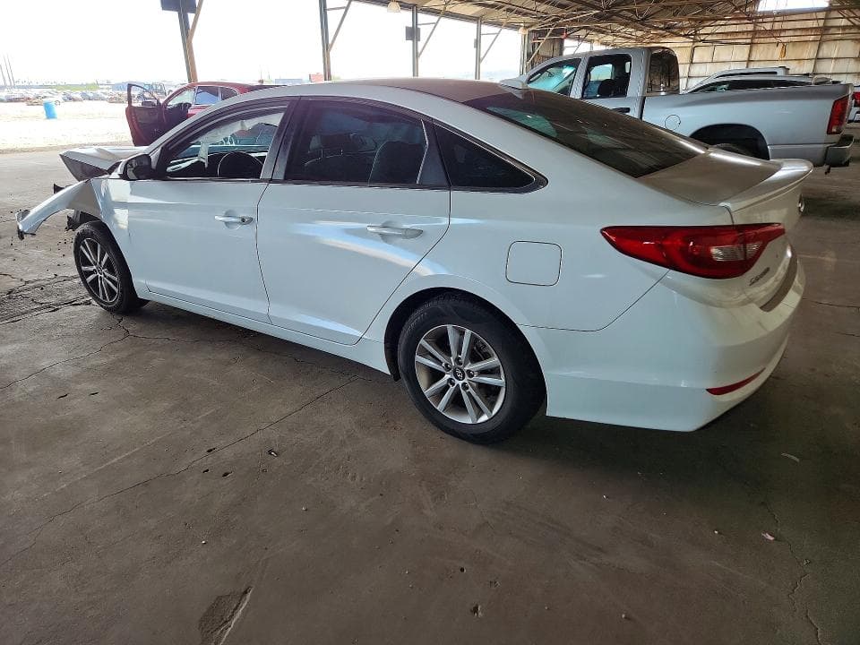 2017 HYUNDAI SONATA SE 2