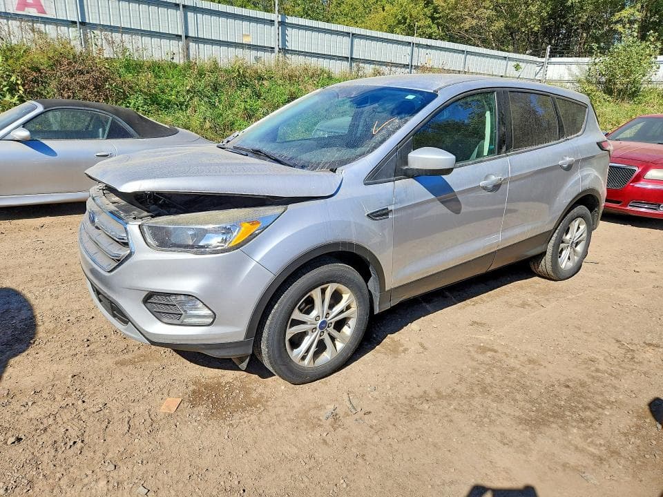 2017 FORD ESCAPE SE - 1