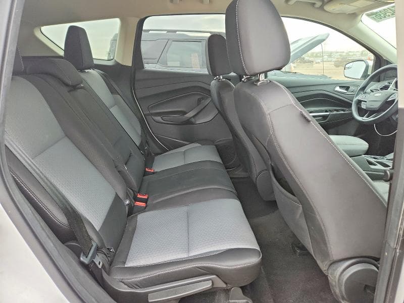 2017 FORD ESCAPE SE 10