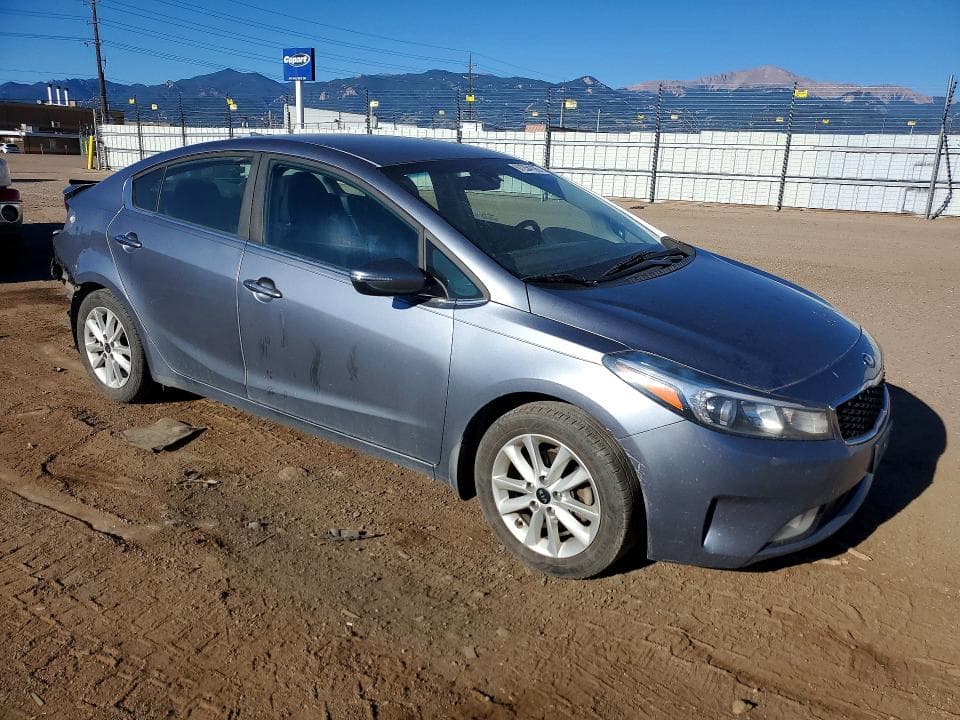2017 KIA FORTE S 4