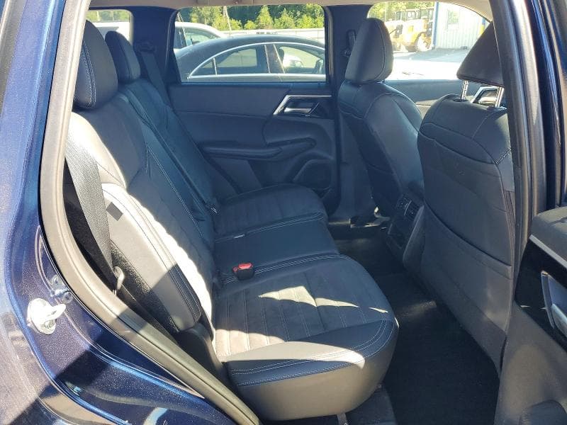 2024 MITSUBISHI OUTLANDER SE 11