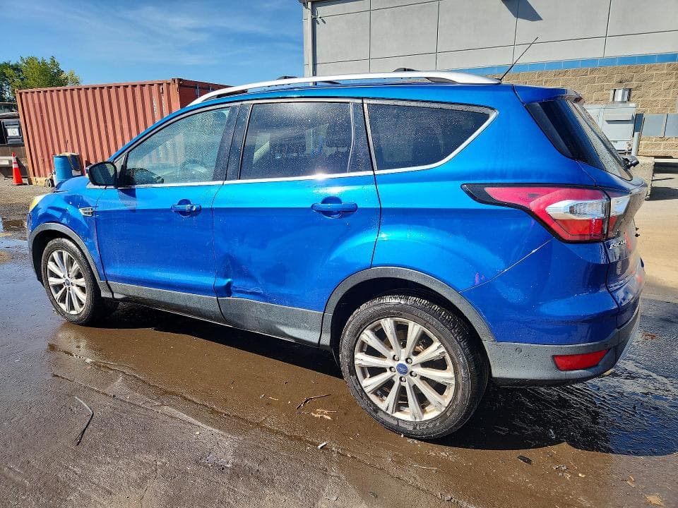 2017 FORD ESCAPE TITANIUM 2