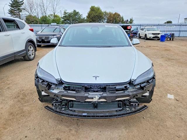 2026 TESLA MODEL 3 5
