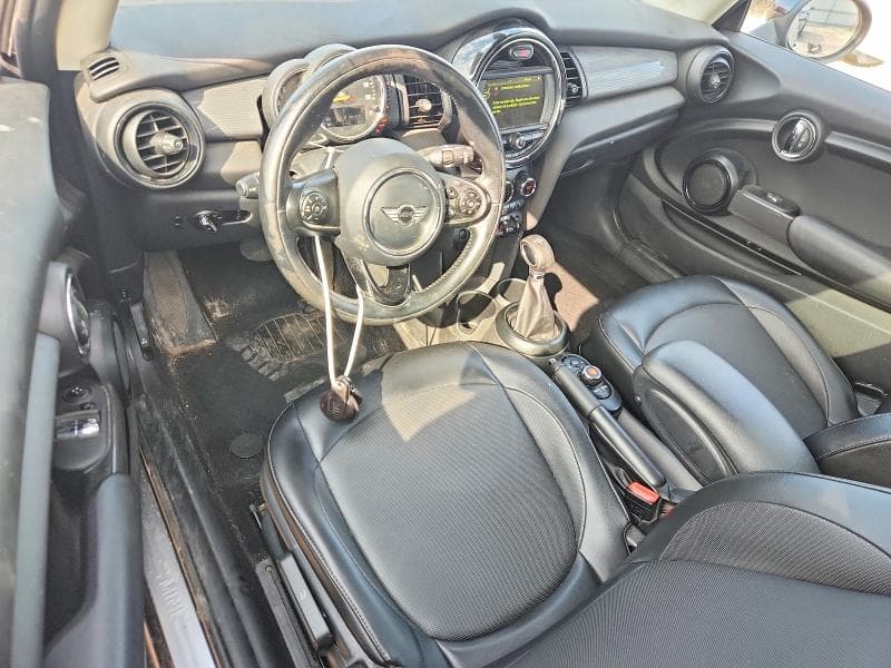 2017 MINI COOPER 8