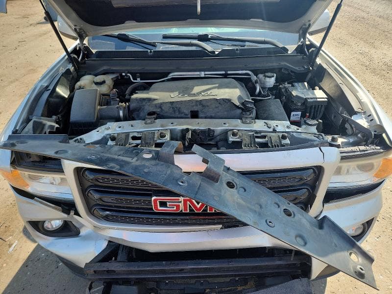 2018 GMC CANYON SLT 11