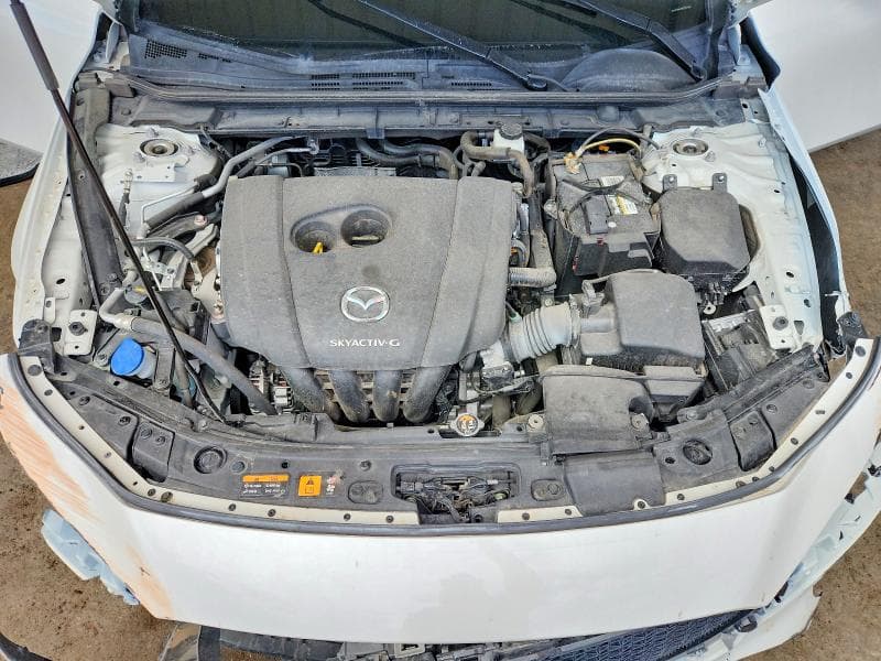 2021 MAZDA 3 PREMIUM 11