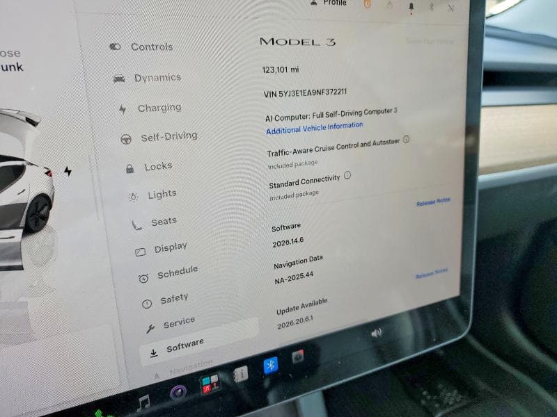 2022 TESLA MODEL 3 9