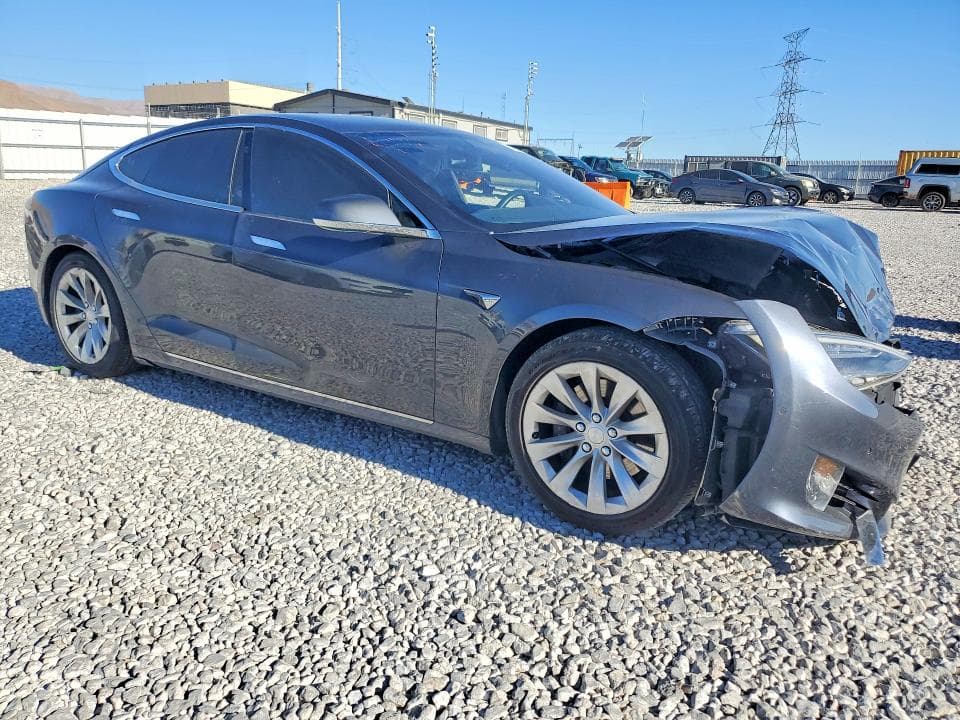 2018 TESLA MODEL S 4
