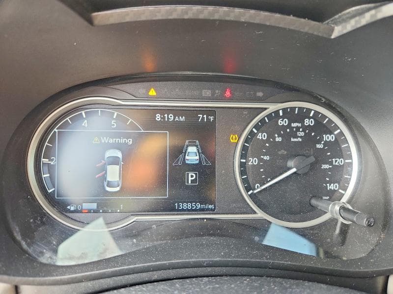 2020 NISSAN VERSA SV 9