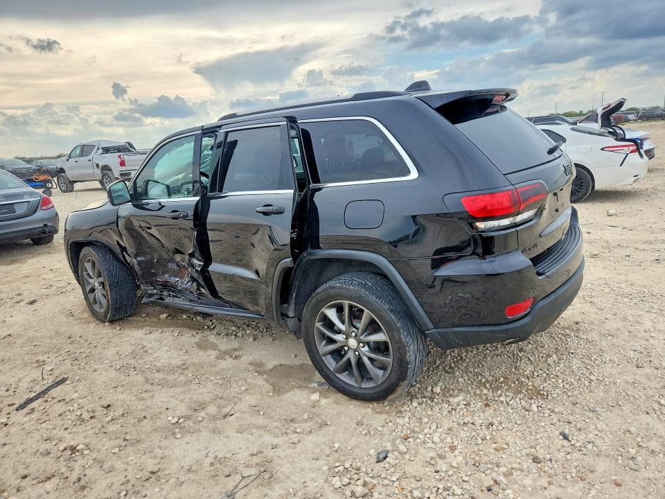 2018 JEEP GRAND CHEROKEE LAREDO 2