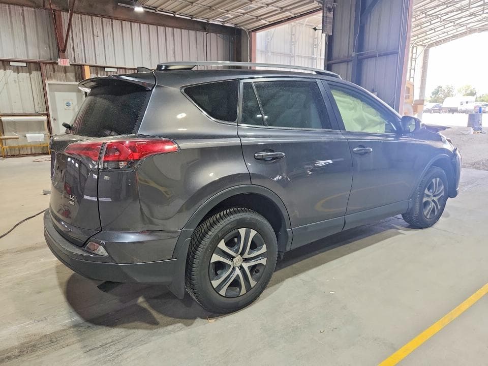 2017 TOYOTA RAV4 LE 3
