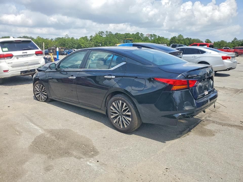 2025 NISSAN ALTIMA SV 2