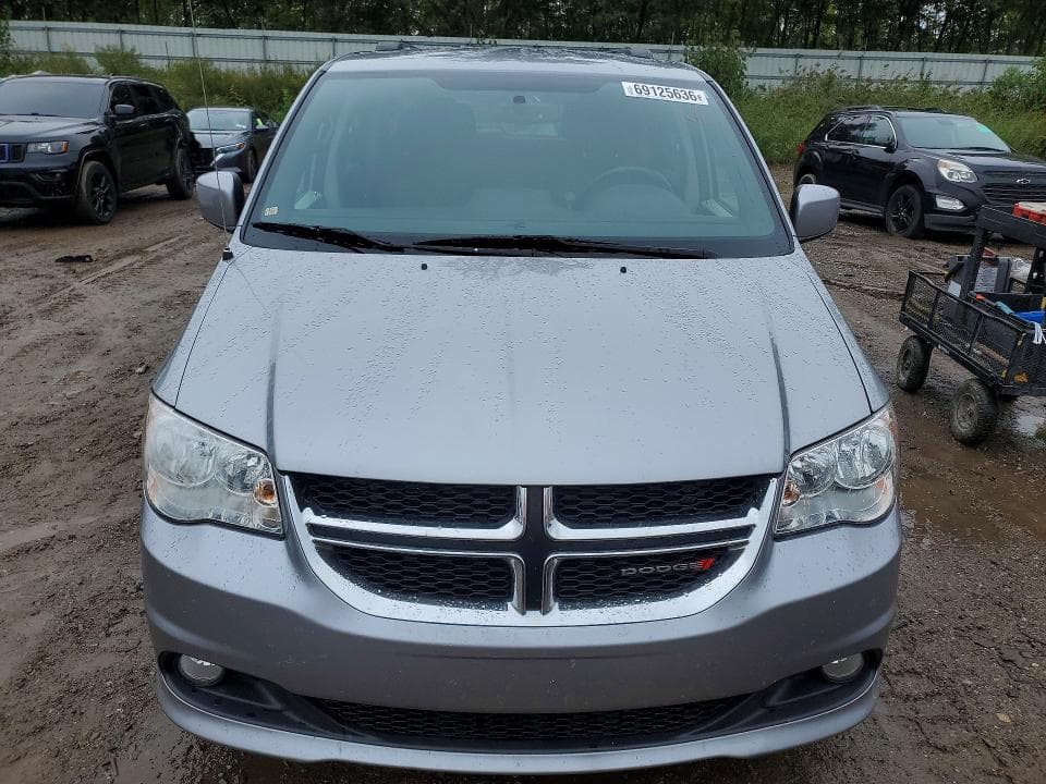 2017 DODGE GRAND CARAVAN SXT 5