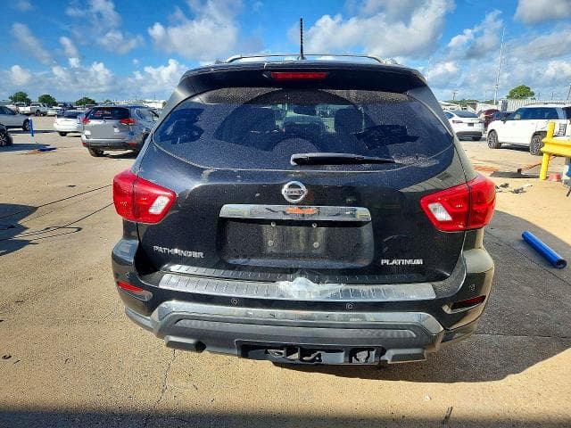 2017 NISSAN PATHFINDER PLATINUM 6