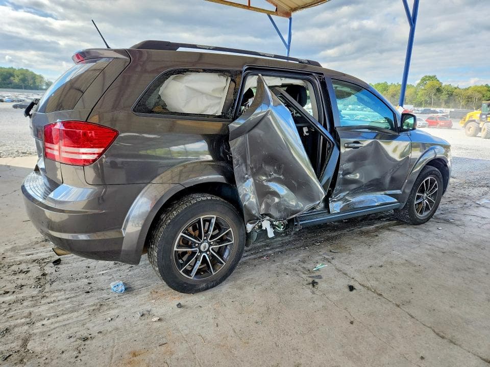2018 DODGE JOURNEY SE 3