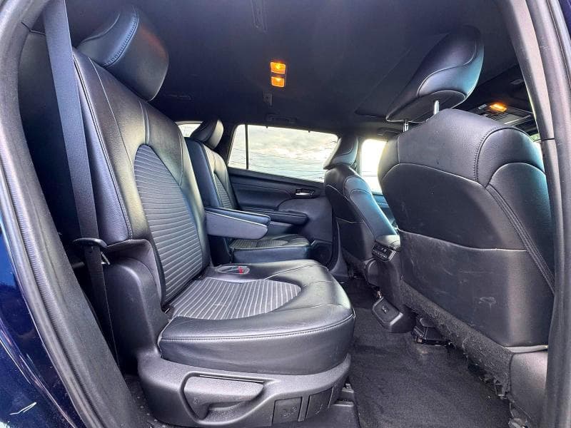 2023 TOYOTA HIGHLANDER XSE 6