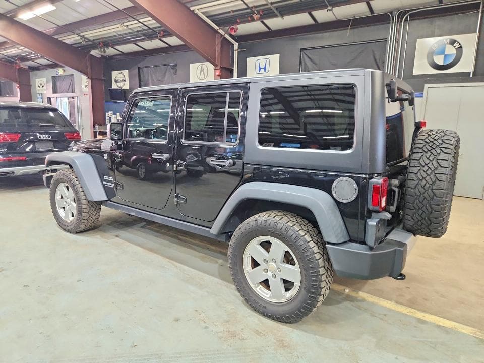 2017 JEEP WRANGLER UNLIMITED SPORT 2