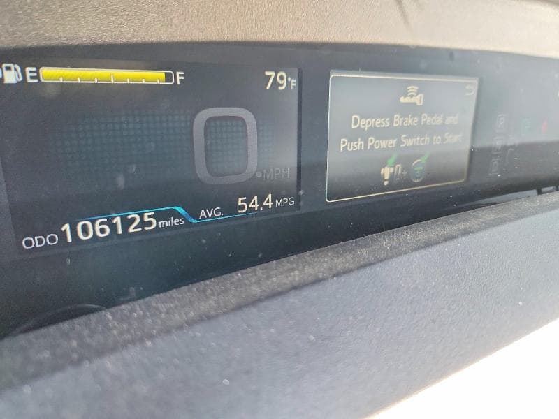 2017 TOYOTA PRIUS TWO 9