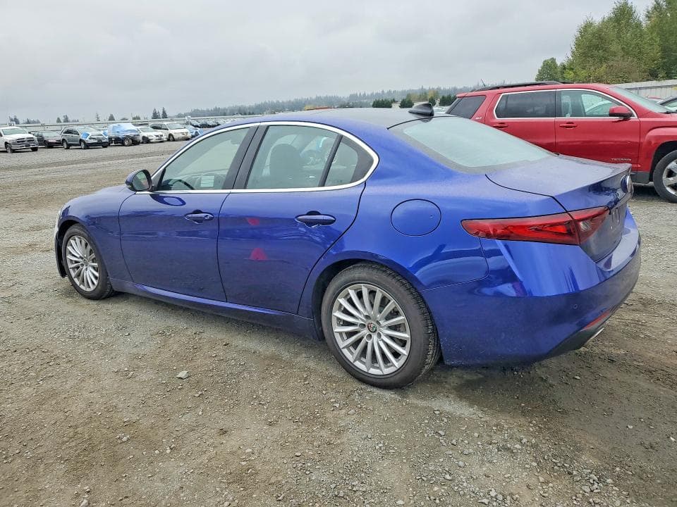 2021 ALFA ROMEO GIULIA SPORT 2