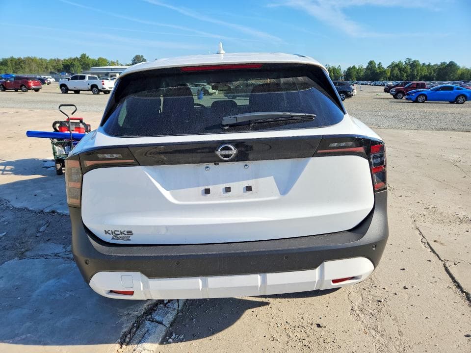 2025 NISSAN KICKS SV 6