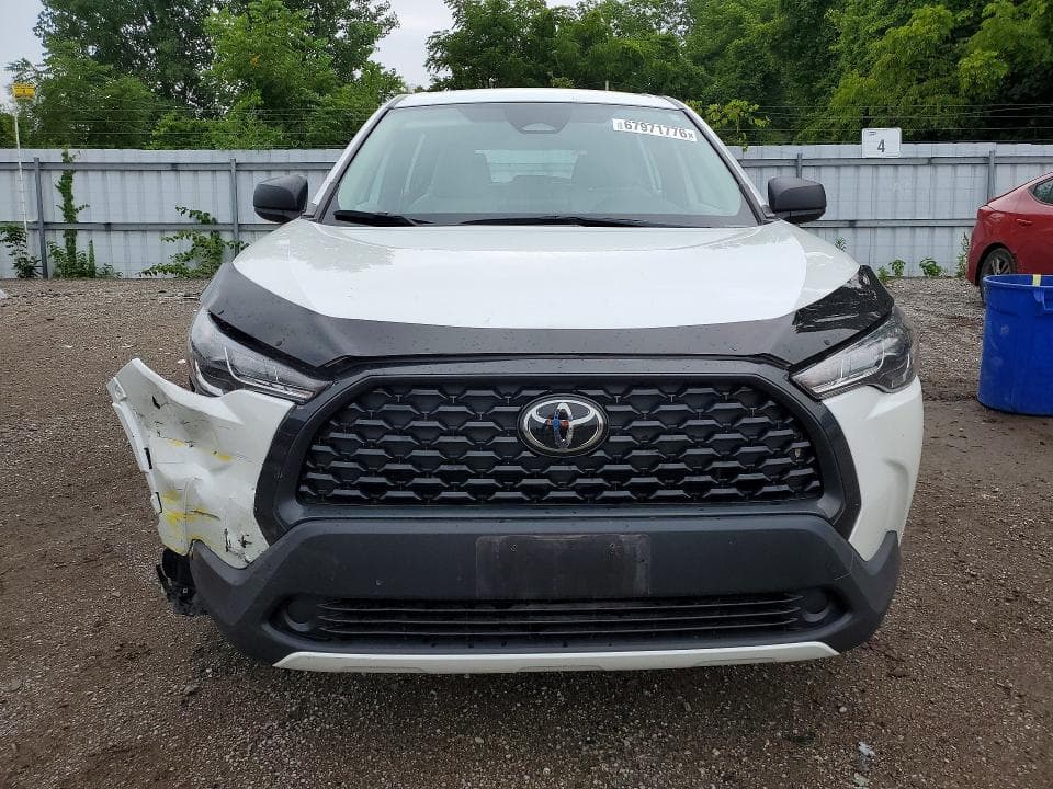 2023 TOYOTA COROLLA CROSS L 5