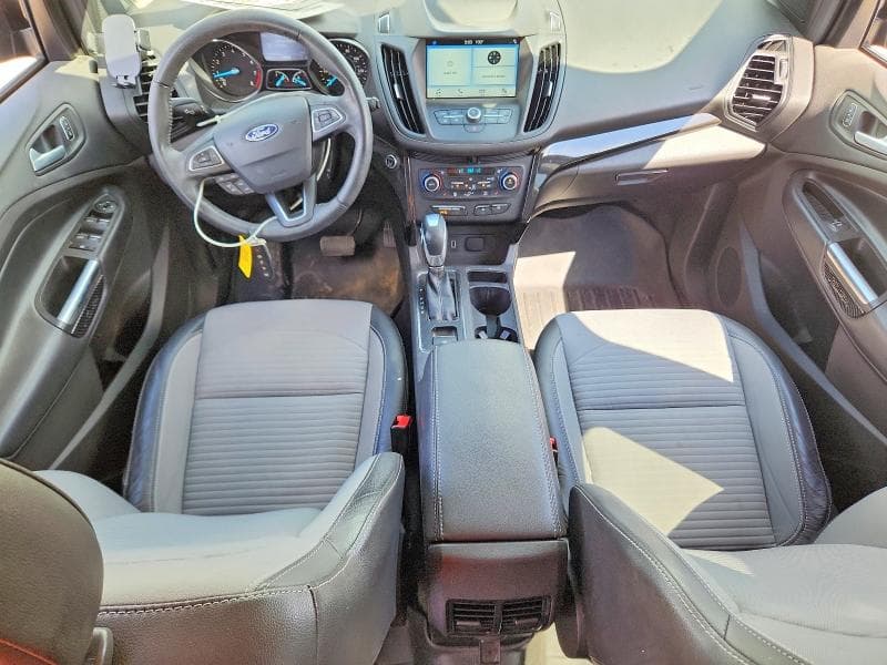 2019 FORD ESCAPE SE 8