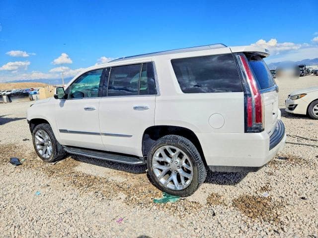 2017 CADILLAC ESCALADE LUXURY 2