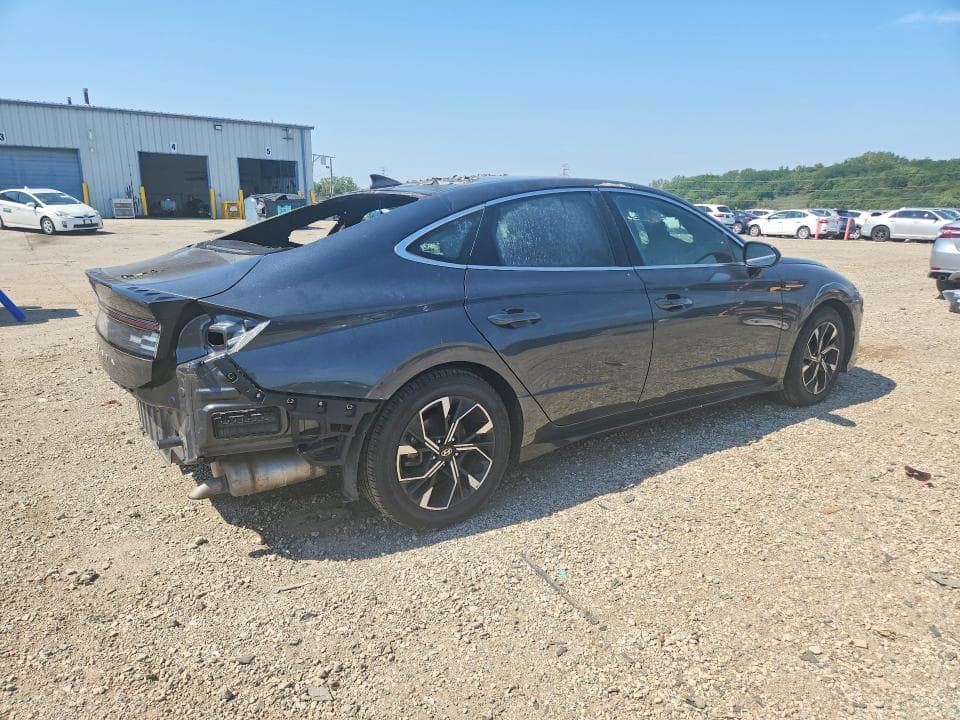 2025 HYUNDAI SONATA SEL 3