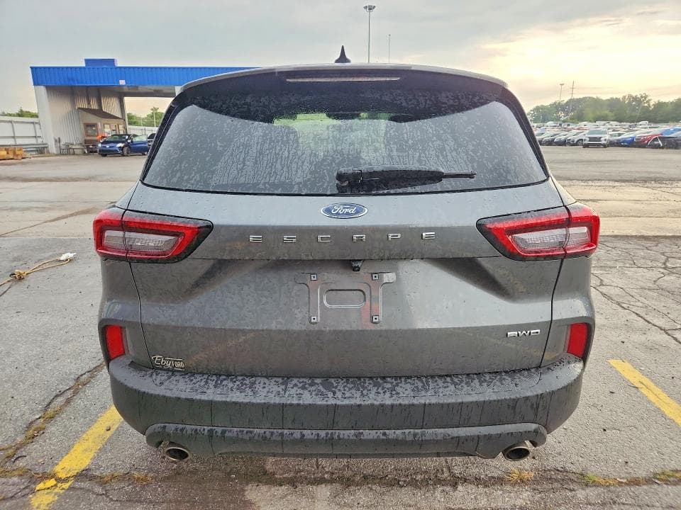 2026 FORD ESCAPE ST LINE 6