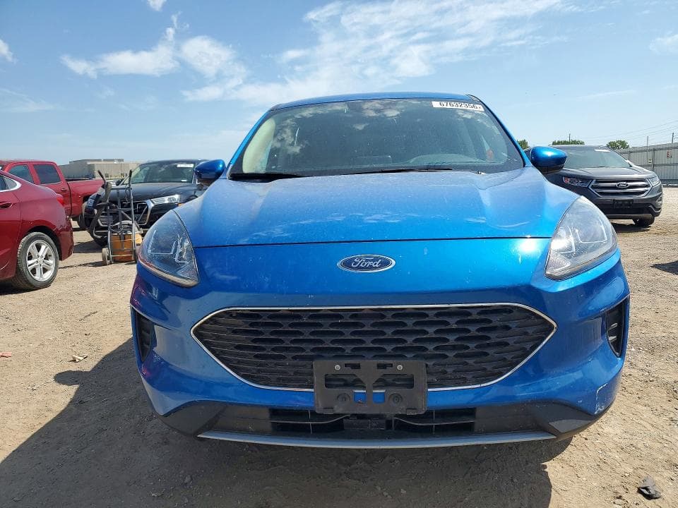 2020 FORD ESCAPE SE 5