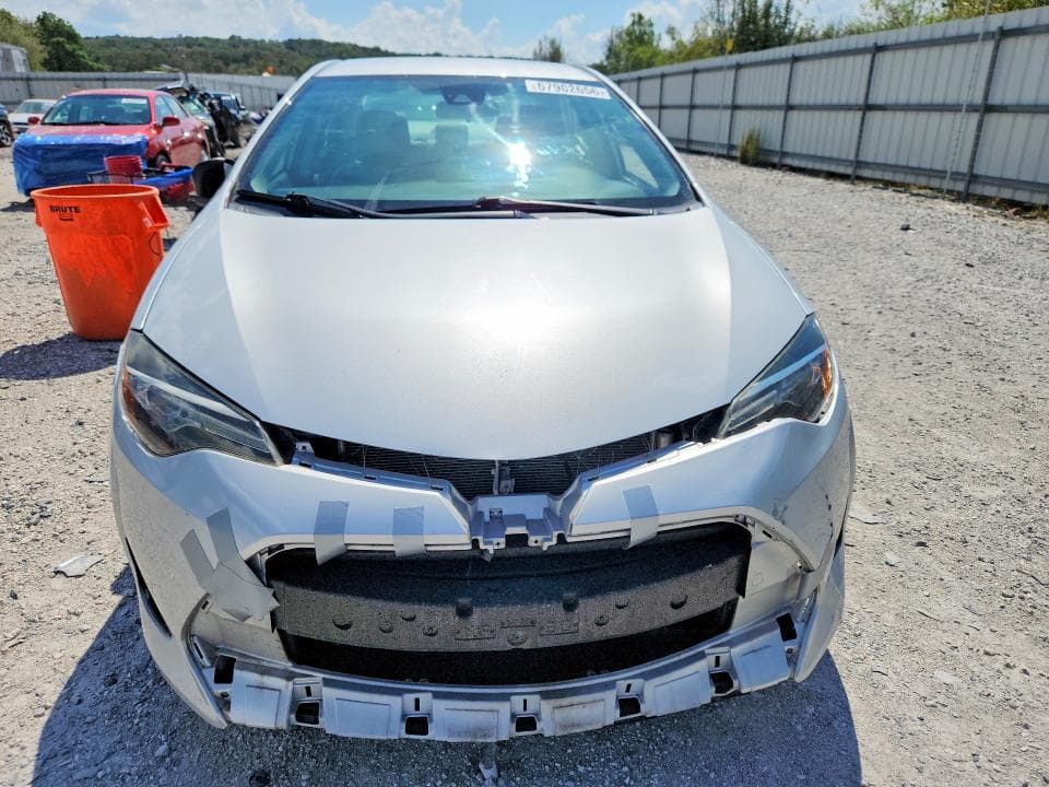 2017 TOYOTA COROLLA LE 5
