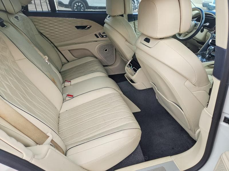 2022 BENTLEY FLYING SPUR 10