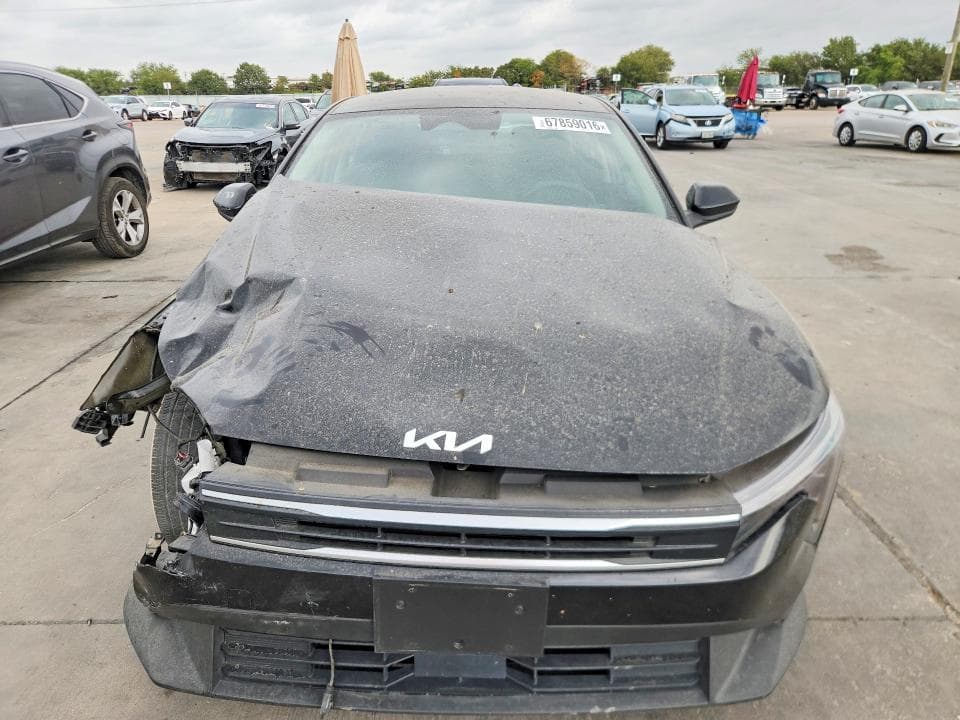 2025 KIA K4 LXS 5