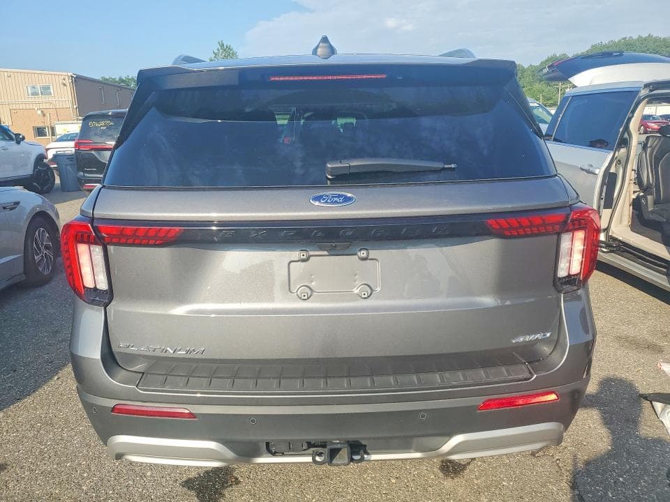 2026 FORD EXPLORER PLATINUM 6