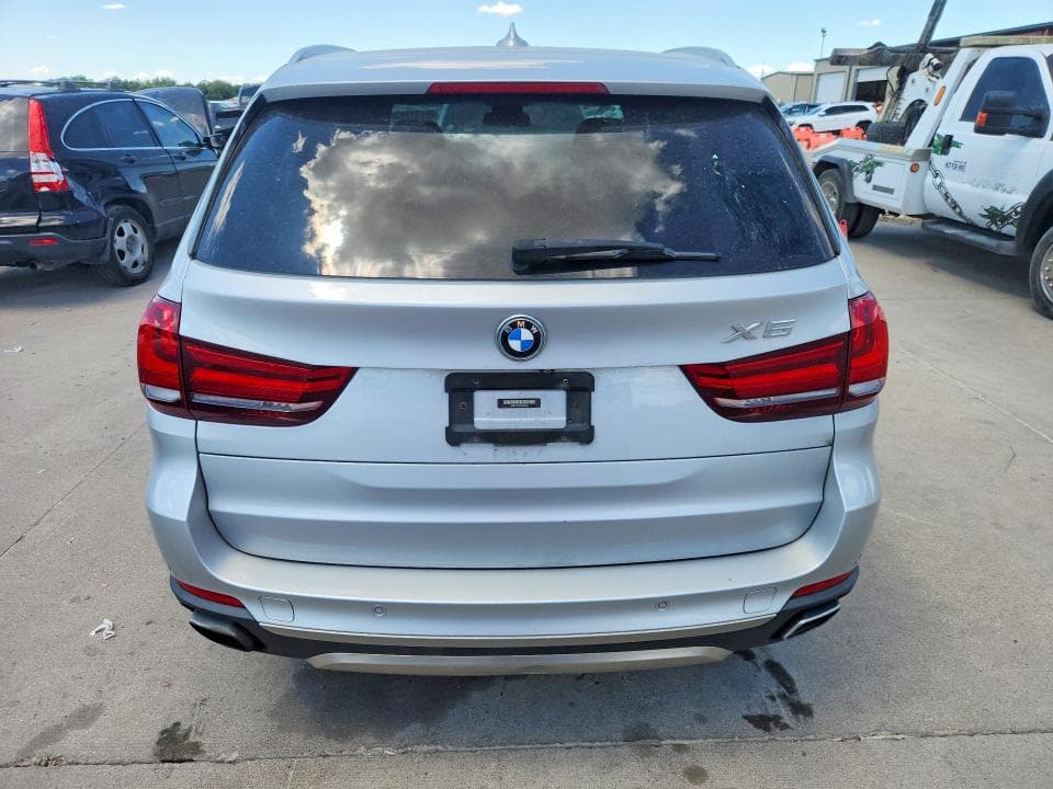 2018 BMW X5 XDR40E 6