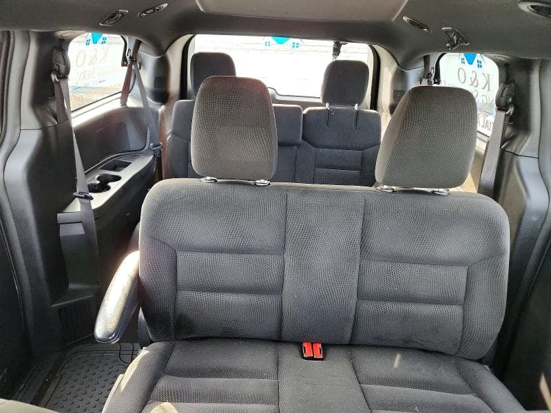 2019 DODGE GRAND CARAVAN SE 10
