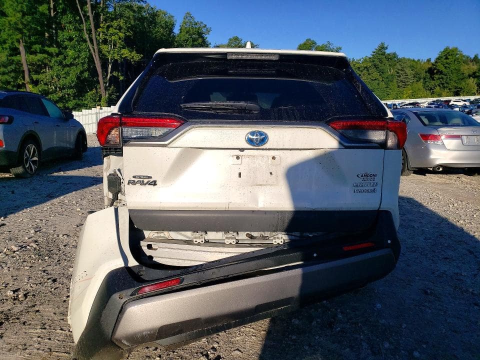 2019 TOYOTA RAV4 LIMITED 6
