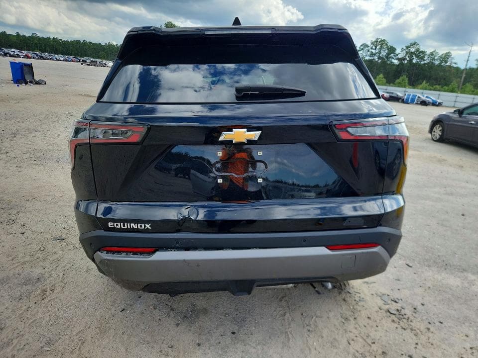 2025 CHEVROLET EQUINOX LS 6