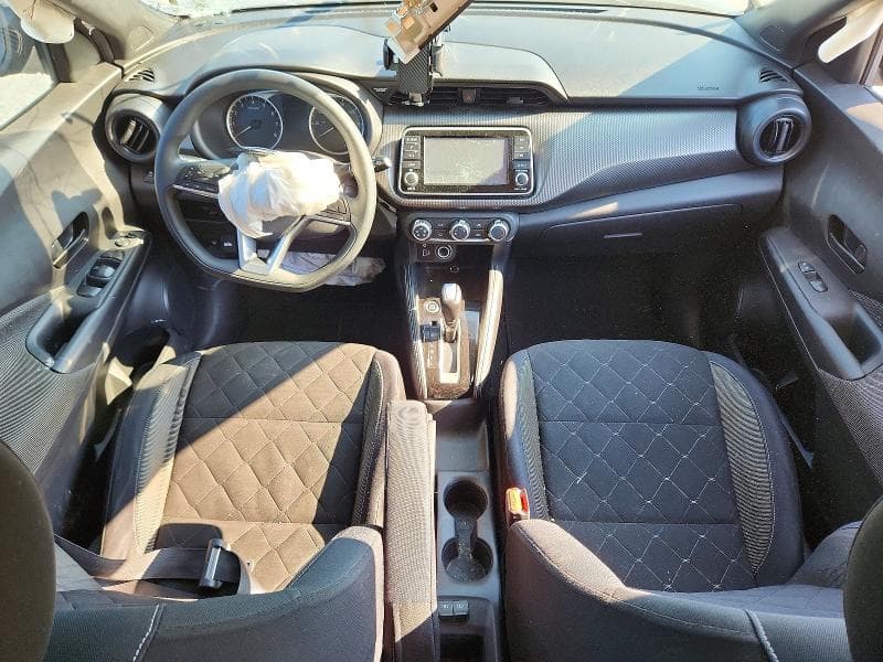 2018 NISSAN KICKS S 8