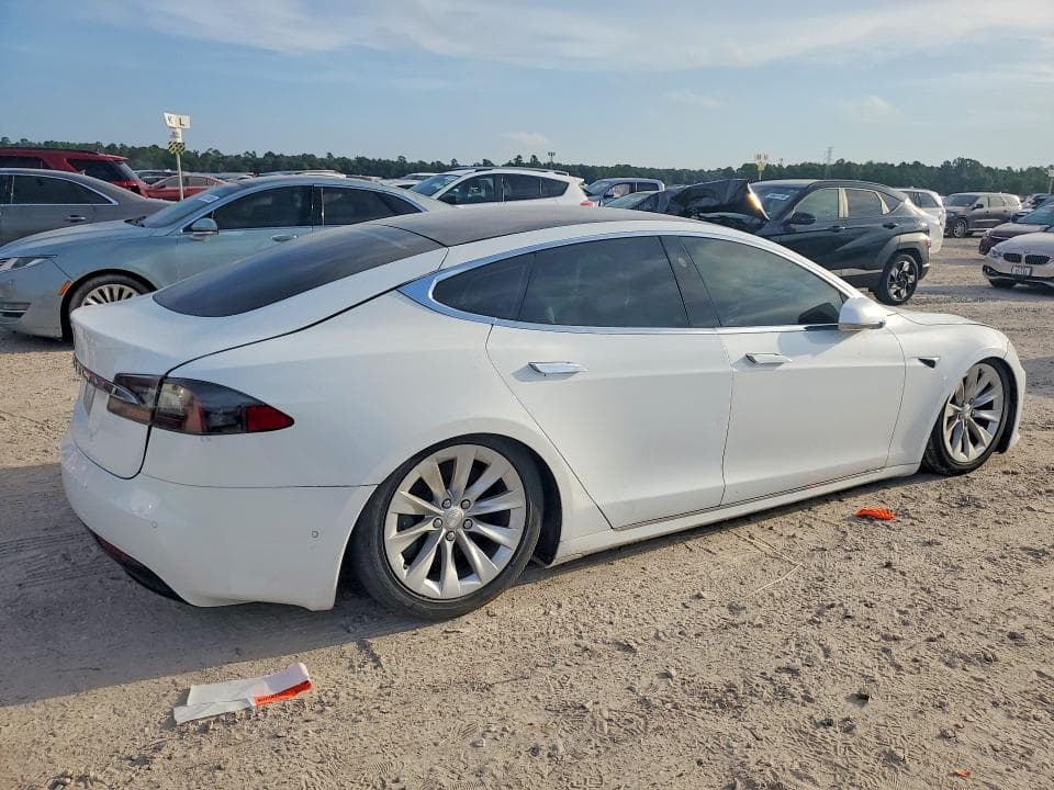 2020 TESLA MODEL S 3